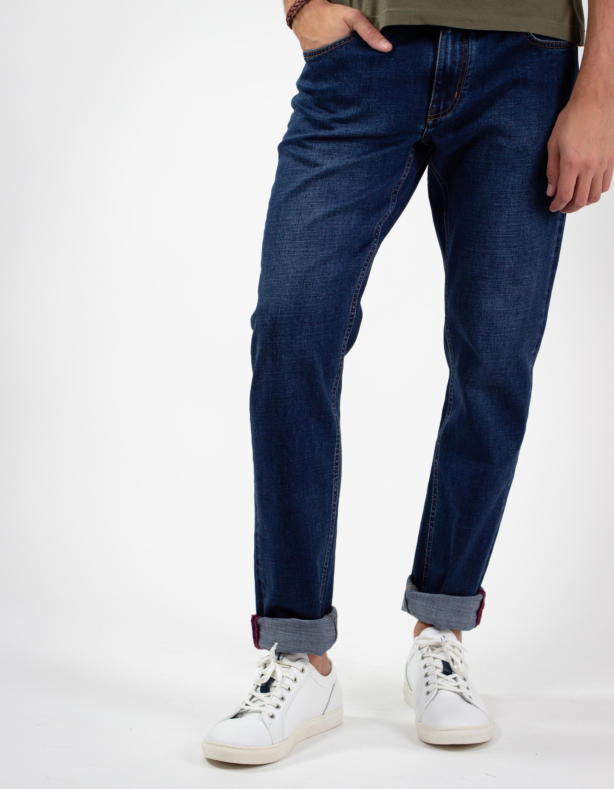 dark navy blue jeans