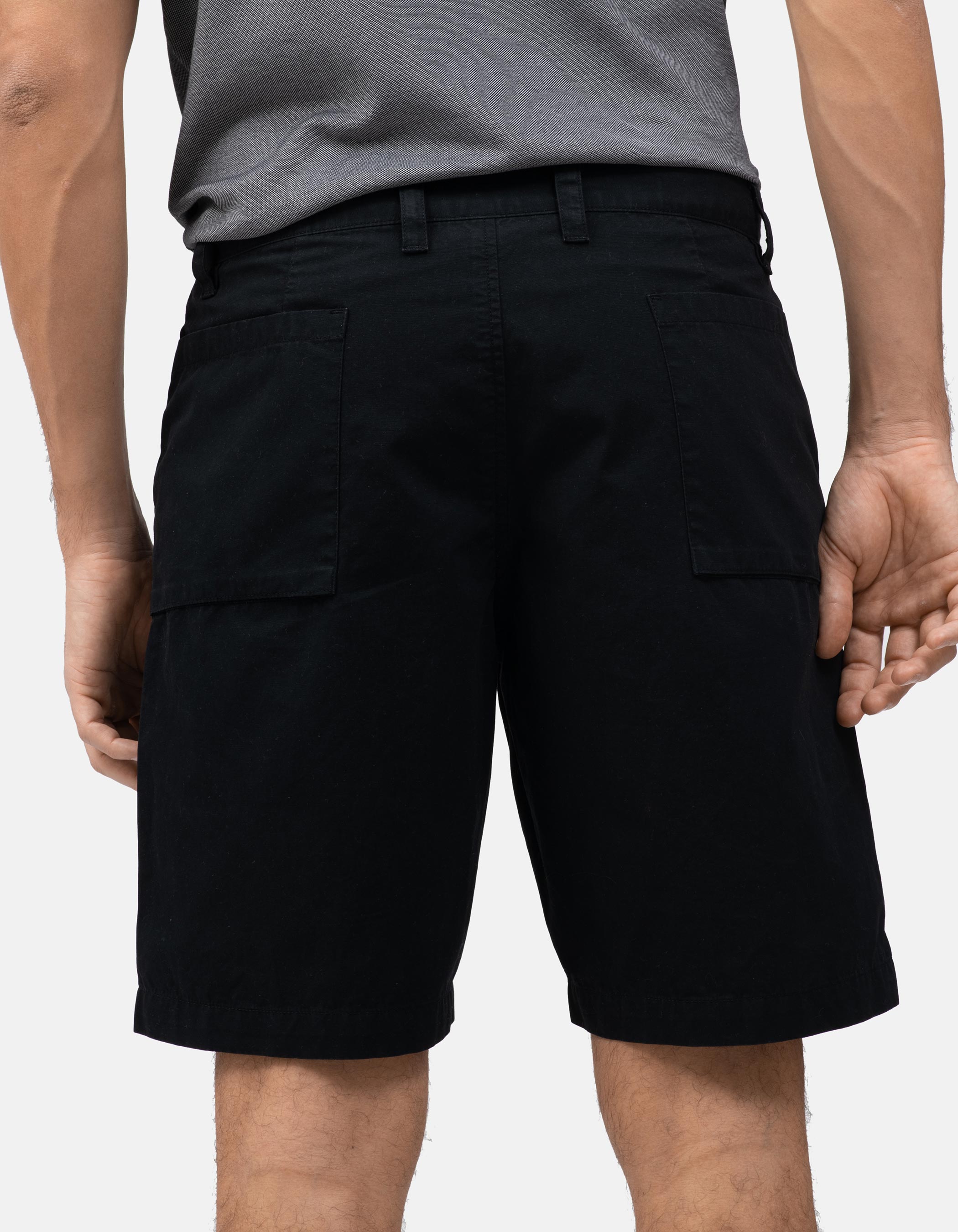 Bermuda shorts with hidden pocket 1
