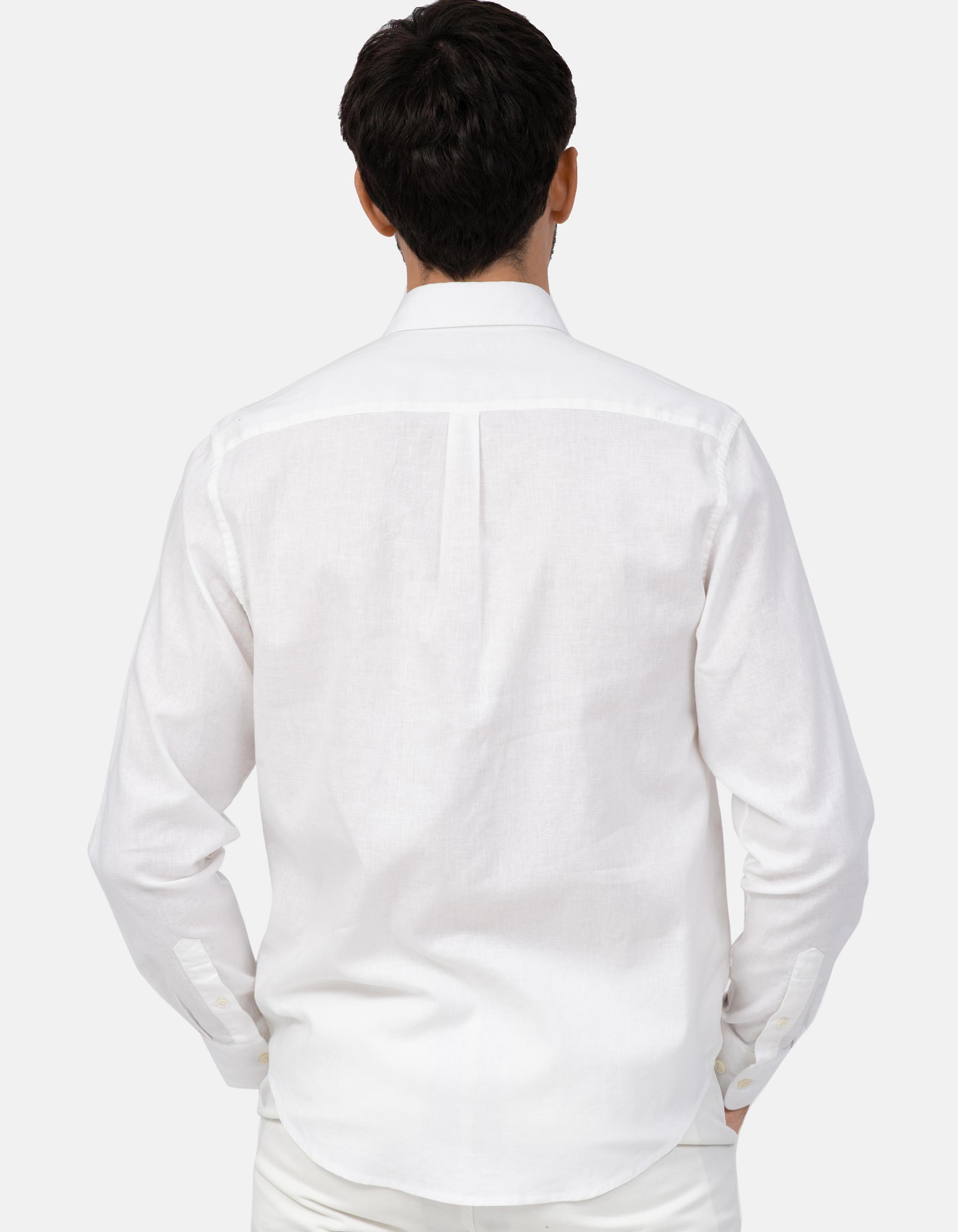 Linen and cotton shirt. 5