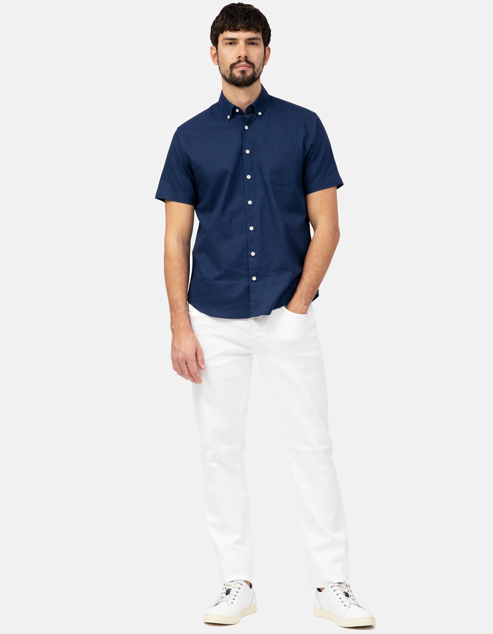 Linen and cotton shirt with short sleeves. 3