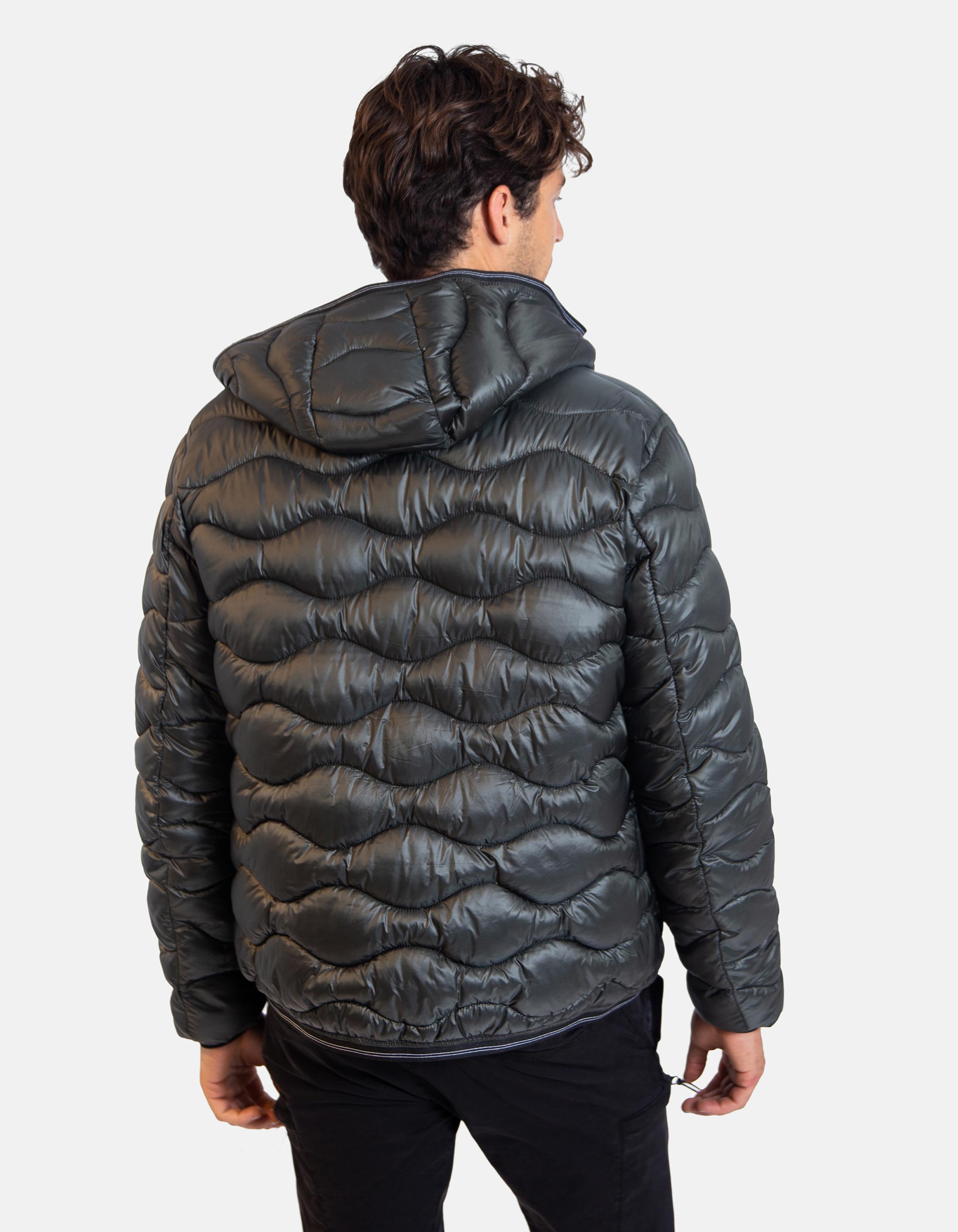 Ultra- light weight quilted jacket 1