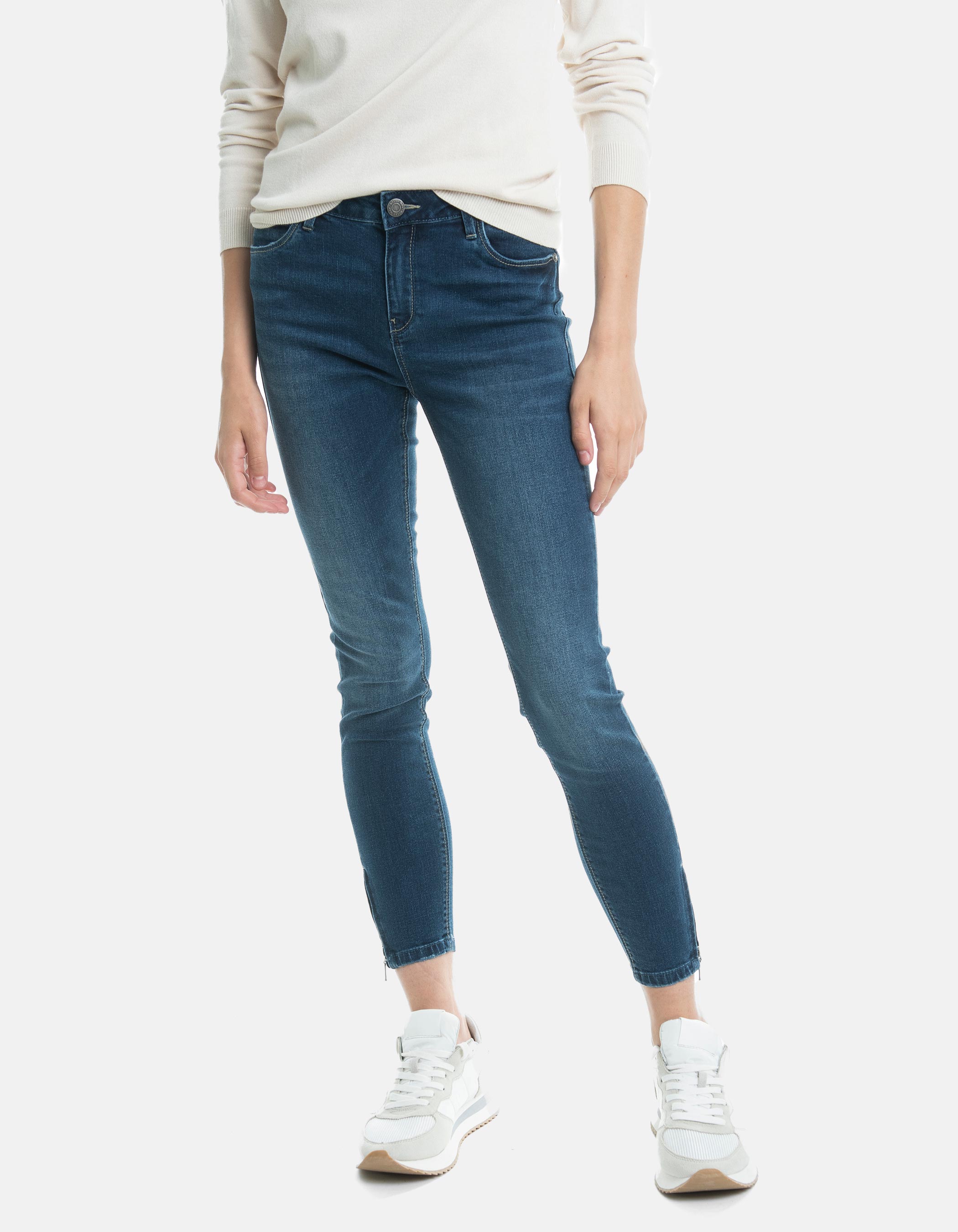 Tejano mid rise skinny fit